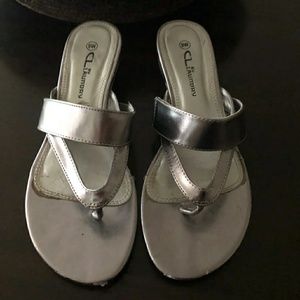 CL By Laudry heels
Size 9W